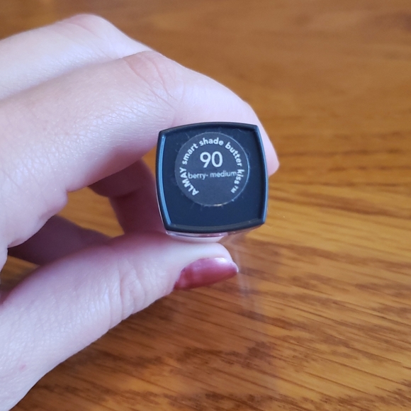 Almay lipstick - Picture 2 of 2